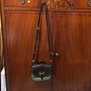 AUTHENTIC Dooney & Bourke Crossbody